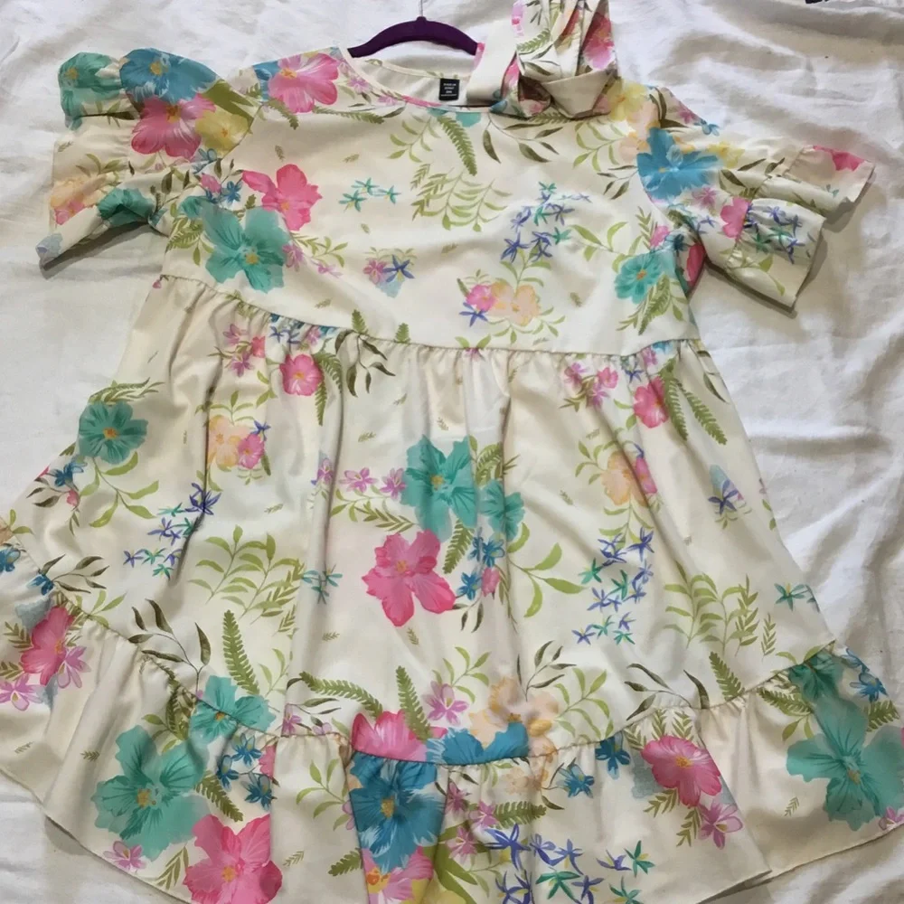 SHEIN Cream Floral Ruffle Dress with Pink & Teal Flowers
